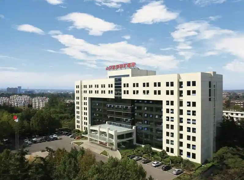 (2010年）新汶礦業(yè)集團(tuán)有限責(zé)任公司趙官礦井選煤廠四層混凝土框架結(jié)構(gòu)主廠房振動(dòng)