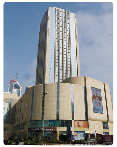 青島某超高層辦公樓地下室抗浮加固，主體施工至3層時(shí)發(fā)生地下室上浮事故，采用抗浮錨桿進(jìn)行加固。(2012年)